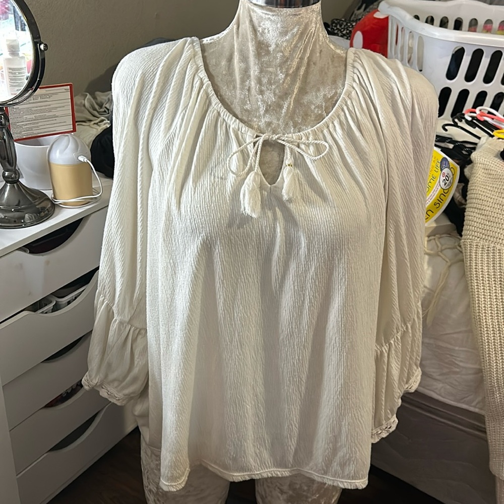 Old navy white blouse